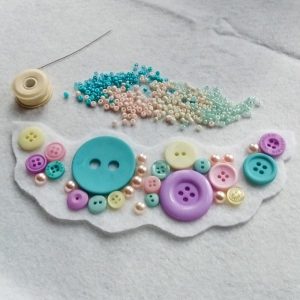 Beads & Buttons